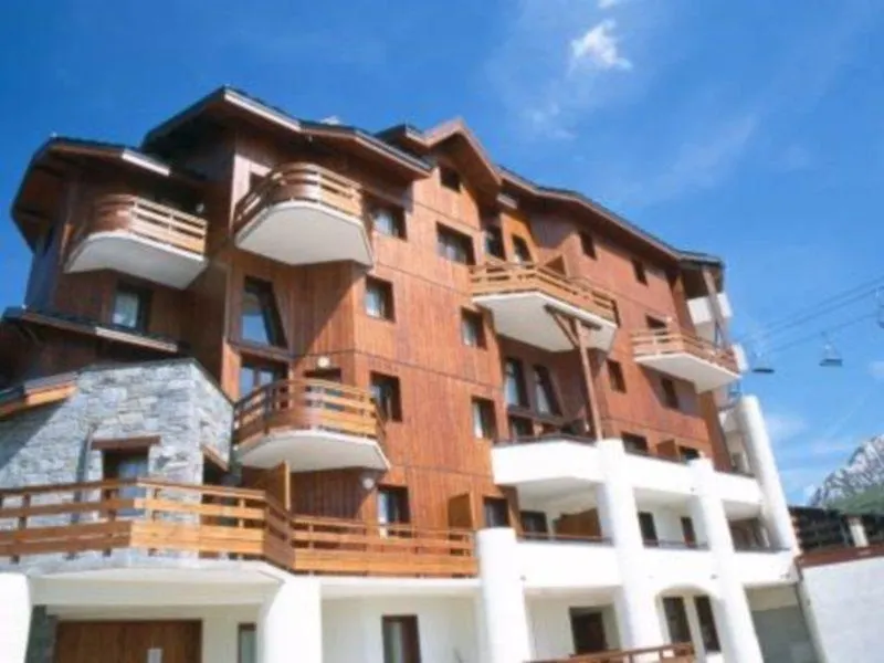 アパート Madame Vacances Lodges Des Alpages ラ・プラーニュ